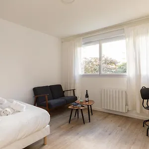  Appartement Dify Eugene - Part Dieu